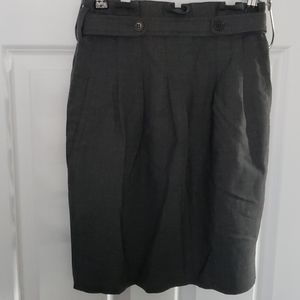 Adorable BCBG Maxazria gray skirt